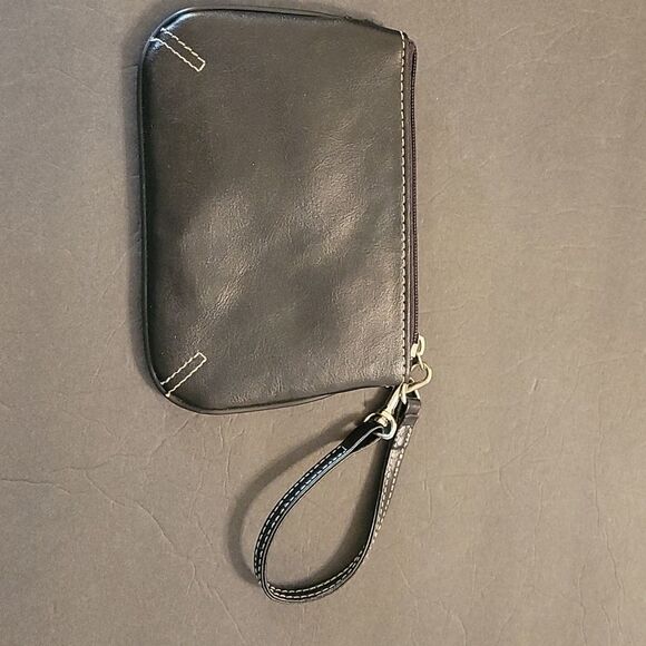 BLACK LEATHER WOMEN"S WHISTLE WALLET - Picture 4 of 14